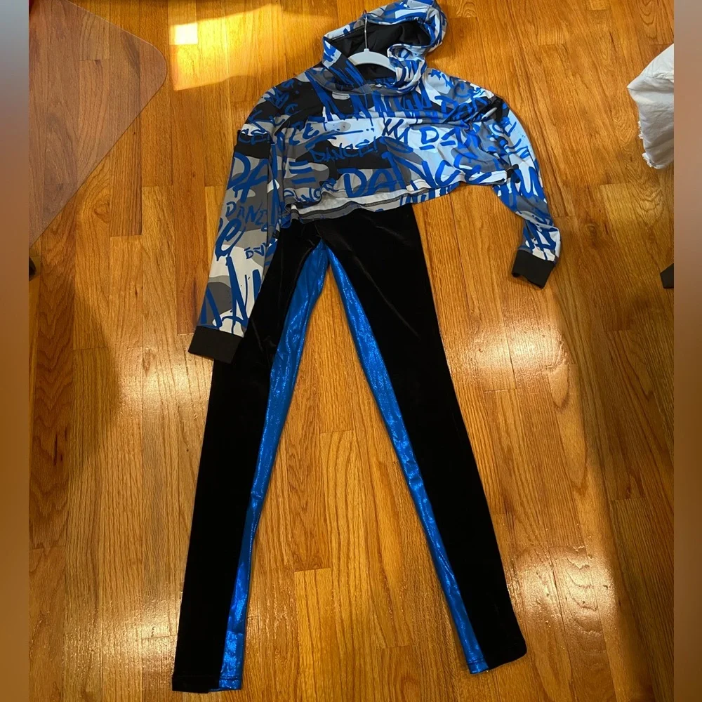 Balera Velvet & Metallic Leggings + Graphic Crop Hoodie Set – Child Large